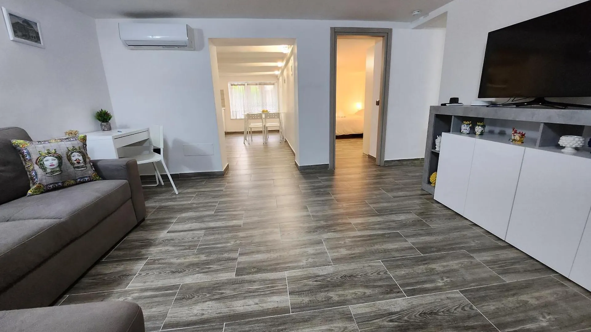 アパート Don Vito'S Home, Dsg2 Short Lets, 250 Mt Metro パレルモ